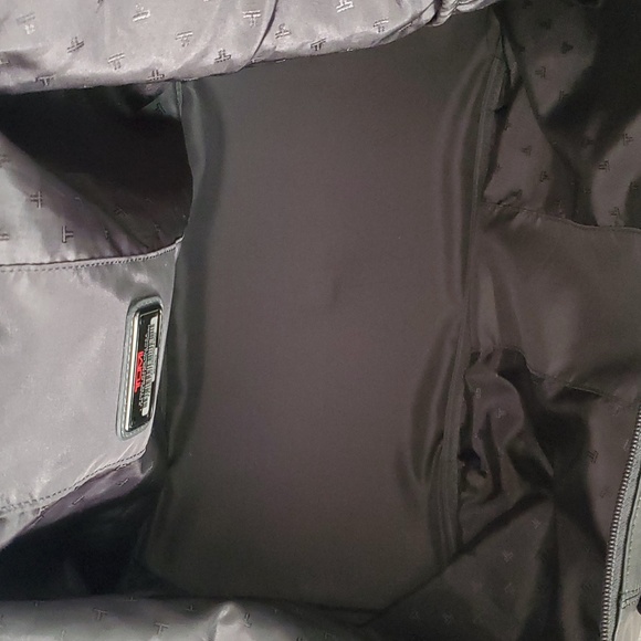 Rare Tumi Large Men's Boston Leather Weekender Duffel, 55L - Picture 11 of 12